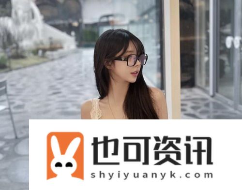 四川60岁老阿姨叫的没谁了，舞动青春，欢笑不断，网友：真是太有魅力了！