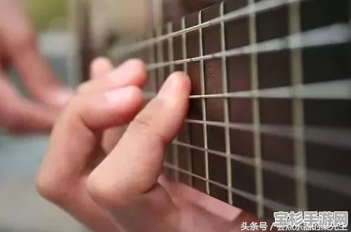 如何让手指甲焕发自然光彩与健康魅力？实用指南带你走向完美指尖