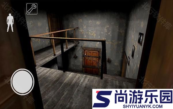 恐怖老奶奶上帝模式下载