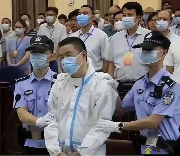 去医院面试被院长弄了：这背后的真相究竟如何