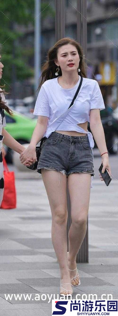出租房里高康张睿的奇妙交互故事