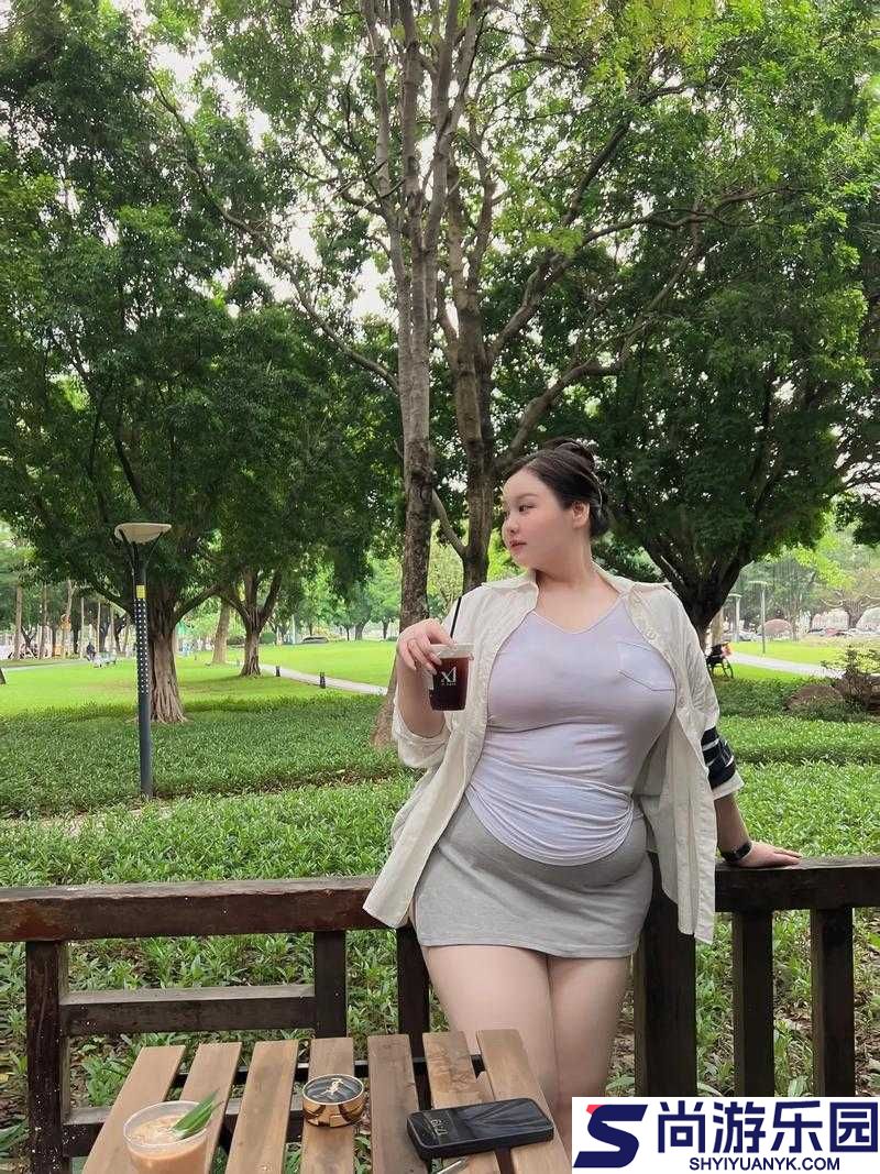 巨凥