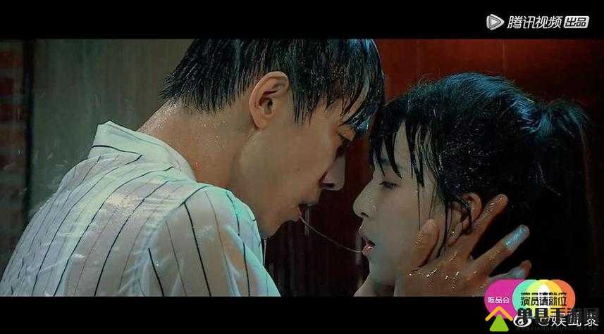 男生女生在一起嗟嗟嗟很痛：探寻背后隐藏的情感纠葛